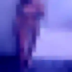 Eva, 36 ans, cherche un plan cul à Roiffieux