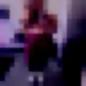 Roxane, 36 ans, dispo pour plan cul à Romillé