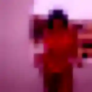 Rejoins Fabienne, 40 ans à Roncey en privé
