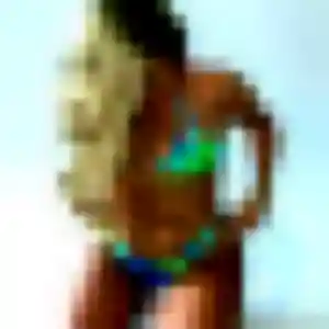Joanne, 32 ans, cherche un plan cul à Sadirac