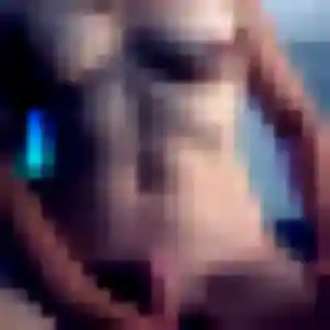 Camille (25 ans) à Saint-Babel cherche un plan cul aujourd'hui