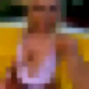 Lamia, 40 ans, en ligne à Saint-Berthevin pour une rencontre coquine