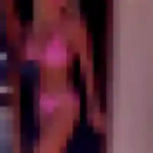 Yasmine (43 ans) à Saint-Cernin propose une rencontre ce soir