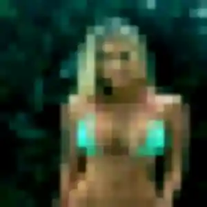 Découvre Salome, 39 ans à Saint-Christophe en privé