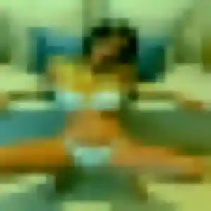 Romane de Saint-Clair, 24 ans - plan cul discret