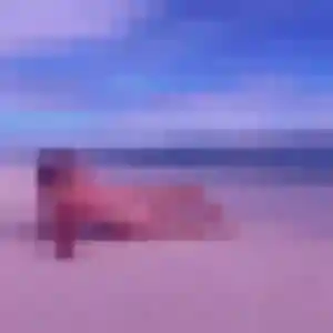 plan cul à Saint-Denis-sur-Coise : photo de Kenza, 28 ans - accès libre