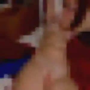 Photo privée de Quitterie, 22 ans à Saint-Étienne-de-Saint-Geoirs - rencontre coquine