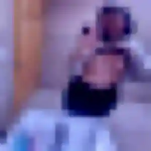 Zina, 27 ans, en ligne à Saint-Étienne-de-Saint-Geoirs pour une rencontre coquine