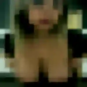 Estee, 34 ans, disponible à Saint-Geniès-de-Comolas pour une rencontre coquine