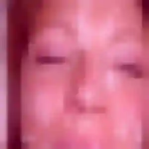 Pascale, 29 ans, en ligne à Saint-Geniès-de-Comolas pour un plan cul