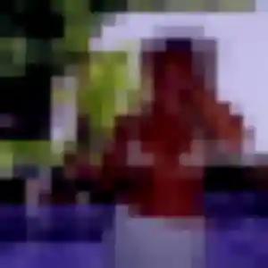 Sibylle, 36 ans, connectée à Saint-Germain-Lespinasse pour une rencontre coquine