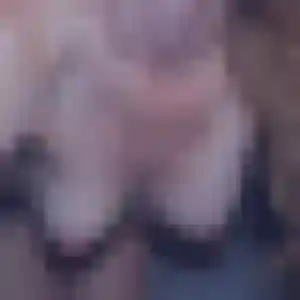 Karen, 34 ans, disponible à Saint-Hilaire-d'Ozilhan pour une rencontre coquine