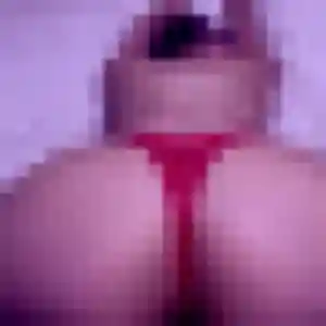 Rejoins Noemie, 24 ans à Saint-Hilaire-d'Ozilhan en privé