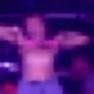 Leila de Saint-Jean-de-la-Neuville, 29 ans - plan cul en toute liberté