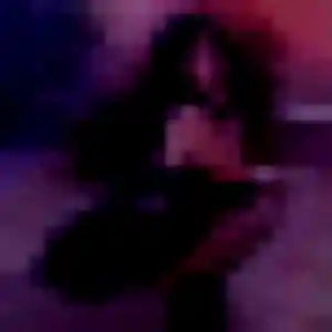 Regine, fille de 32 ans veut plan cul à Saint-Julien-de-Lampon
