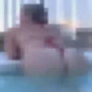 Clementine, 23 ans, veut un plan cul à Saint-Julien-de-Peyrolas