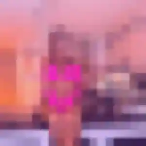 Photo exclusive de Kenza, 33 ans à Saint-Just - plan discret