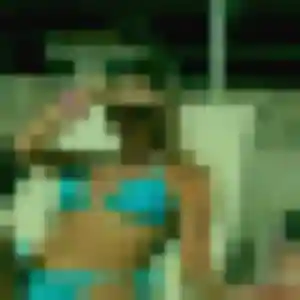 Photo sexy de Vicky, 27 ans à Saint-Lager-Bressac - plan discret