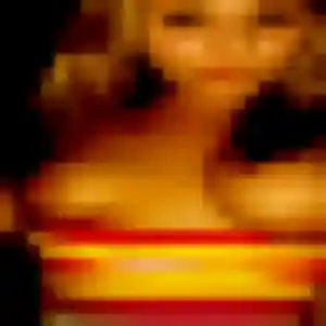 Nelly, fille de 33 ans cherche plan cul à Saint-Laurent-d'Arce