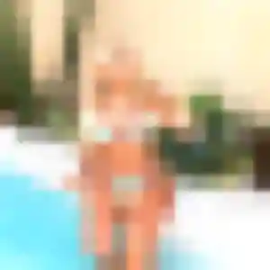 plan cul à Saint-Martin-d'Ardèche : photo de Anne, 27 ans - accès libre