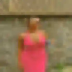 Ines (27 ans) à Saint-Martin-Lestra cherche une rencontre rapidement