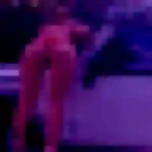 Bertille, 44 ans, disponible à Saint-Mesmin pour un plan cul