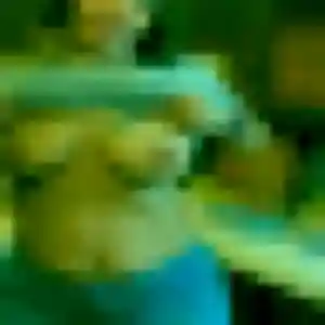 Aurore (27 ans) à Saint-Nazaire-de-Pézan attend une rencontre maintenant