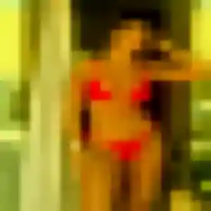 Photo sexy de Louisa, 37 ans à Saint-Nazaire-de-Pézan - plan discret