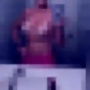 Delia, 24 ans, dispo pour plan cul à Saint-Nectaire