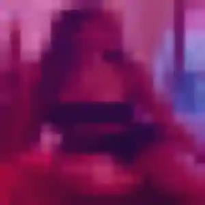 Cindy, femme de 30 ans cherche plan cul à Saint-Paulet-de-Caisson