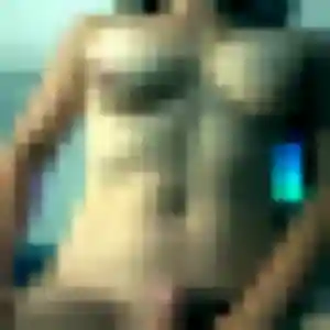 Sexy Perrine, 23 ans à Saint-Pern - la contacter
