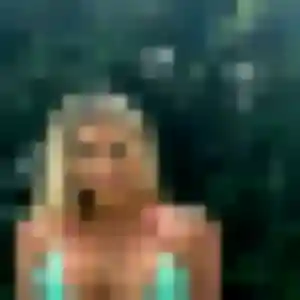 Vicky, 35 ans, connectée à Saint-Piat pour une rencontre coquine