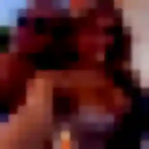 Karima, 35 ans, en ligne à Saint-Priest-Bramefant pour un plan cul