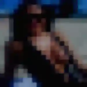 Charmante Deborah, 33 ans à Saint-Viance - voir sa photo