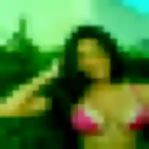 Irene, 25 ans, connectée à Saint-Yan pour un plan cul