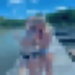 Theresa, 44 ans, en ligne à Sainte-Bazeille pour une rencontre coquine