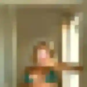 plan cul à Sainte-Catherine : photo de Ursula, 26 ans - inscription gratuite