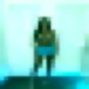 Jolie Perrine, 24 ans à Sainte-Colombe-la-Commanderie - voir sa photo