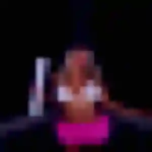 Découvre Uranie, 29 ans à Sainte-Croix en privé