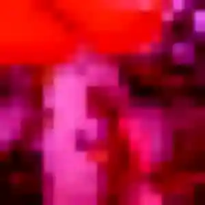 Laura, 22 ans, connectée à Salins pour une rencontre coquine