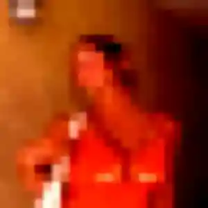 Contacte Sonia, 23 ans à Santeny en privé