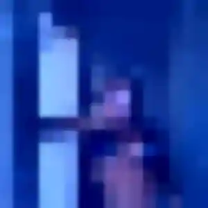Rania, 28 ans, connectée à Sauvian pour une rencontre coquine