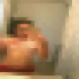 Blanche, 26 ans, en ligne à Savas-Mépin pour une rencontre coquine