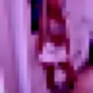 Charmante Iris, 29 ans à Savigny - voir sa photo