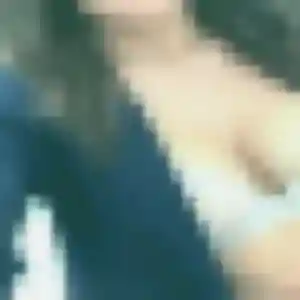 Contacte Stephanie, 22 ans à Ségny gratuitement