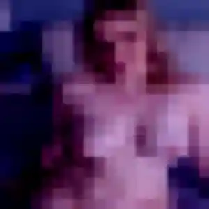 Découvre Leonore, 33 ans à Seichamps en privé