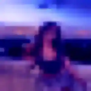 Valentina, 27 ans, disponible à Seiches-sur-le-Loir pour un plan cul