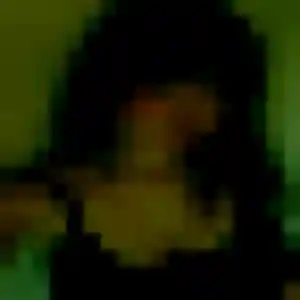 Ninon, 22 ans, disponible à Sèvremont pour un plan cul
