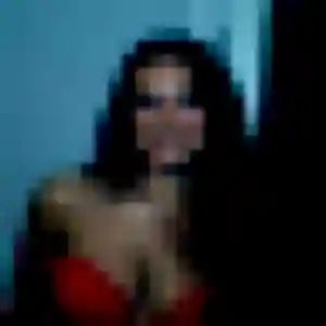 Cindy (32 ans) à Seyssinet-Pariset cherche une rencontre aujourd'hui