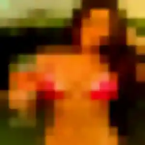 Capucine, femme de 33 ans propose plan cul à Sion-les-Mines